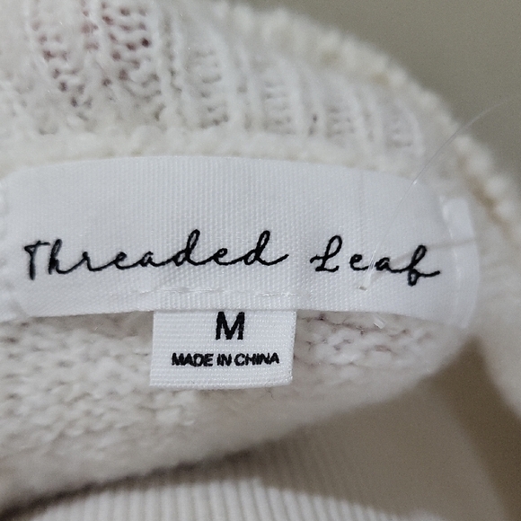 Off White Knit Sweater Showing TEDDY BEAR with Bow design. - Picture 2 of 13